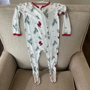 Kyte baby footie zippered, 12-18 months.  Good condition!